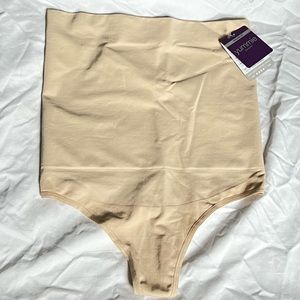 NWT SHAPEWEAR L/XL YUMMIE HIGH WAISTE THONG